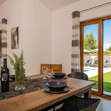 Holiday home Evida Porec